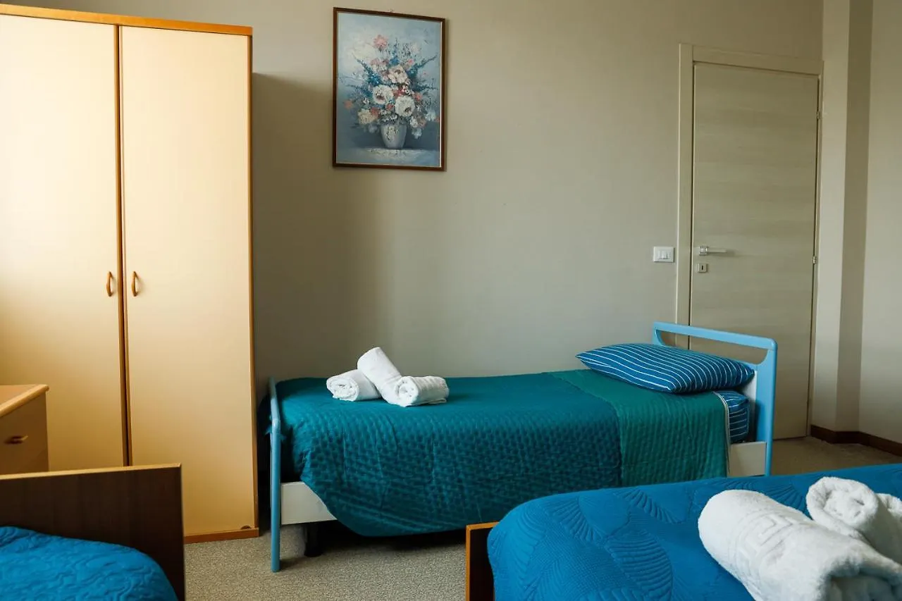Apartment {Lux Kobler} - Luminoso Appartamento Fronte Mare Lido di Jesolo